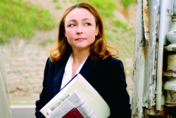 Catherine Frot as Ariane